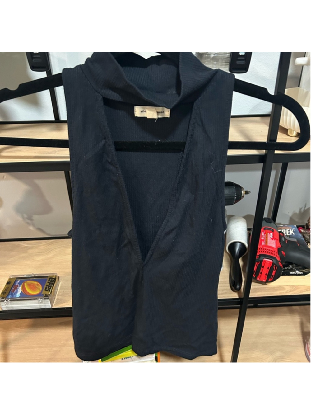 Silence + Noise Black Sleeveless Blouse
